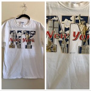 VTG New York NYC Shirt Twin Towers Statue Liberty
